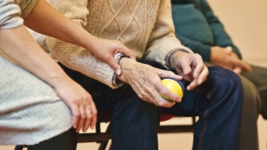 Il confronto coi sindaci su liste di attesa e assistenza: “Situazione peggiorata e seri ritardi”