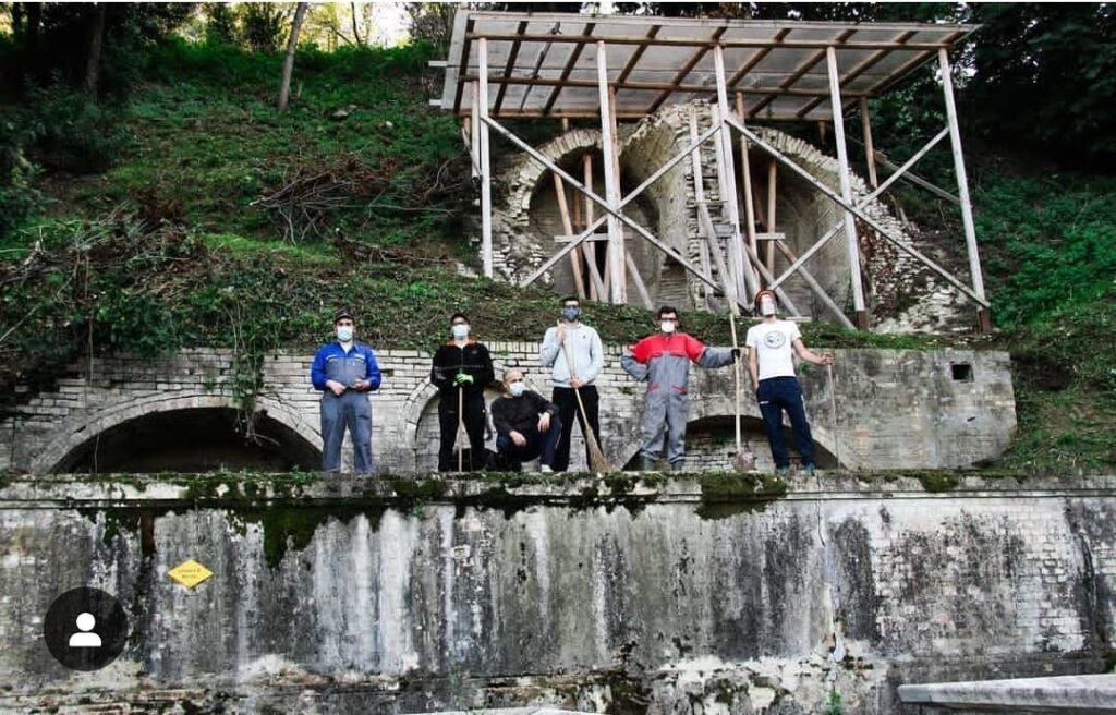 I giovani volontari sul sito di Contrada Papagnano