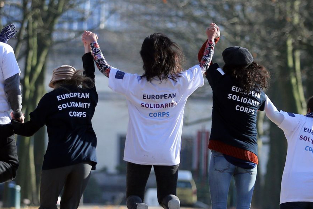 foto tratta da https://europa.eu/youth/solidarity_it